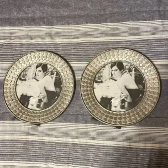 Cute brand new and quite heavy pewter picture frame - Picture 3 of 3